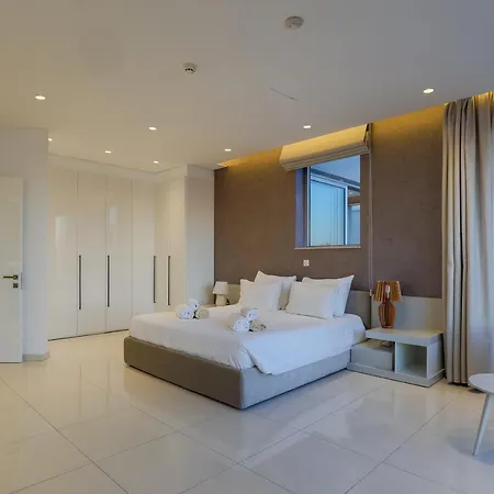Beachfront Luxury Glory Villa *
